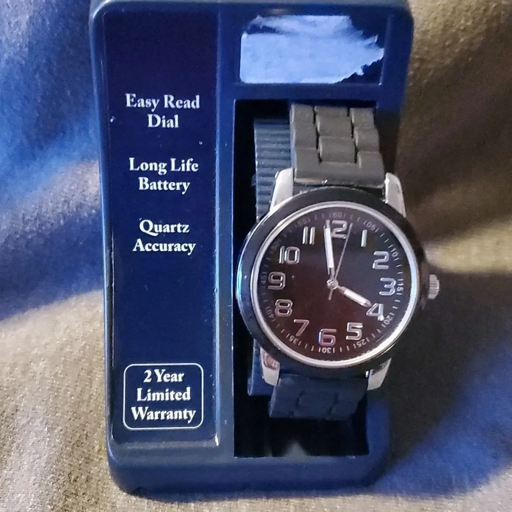 NEW Easy Read Black &‎ Silver Watch Silicone Rubber Band